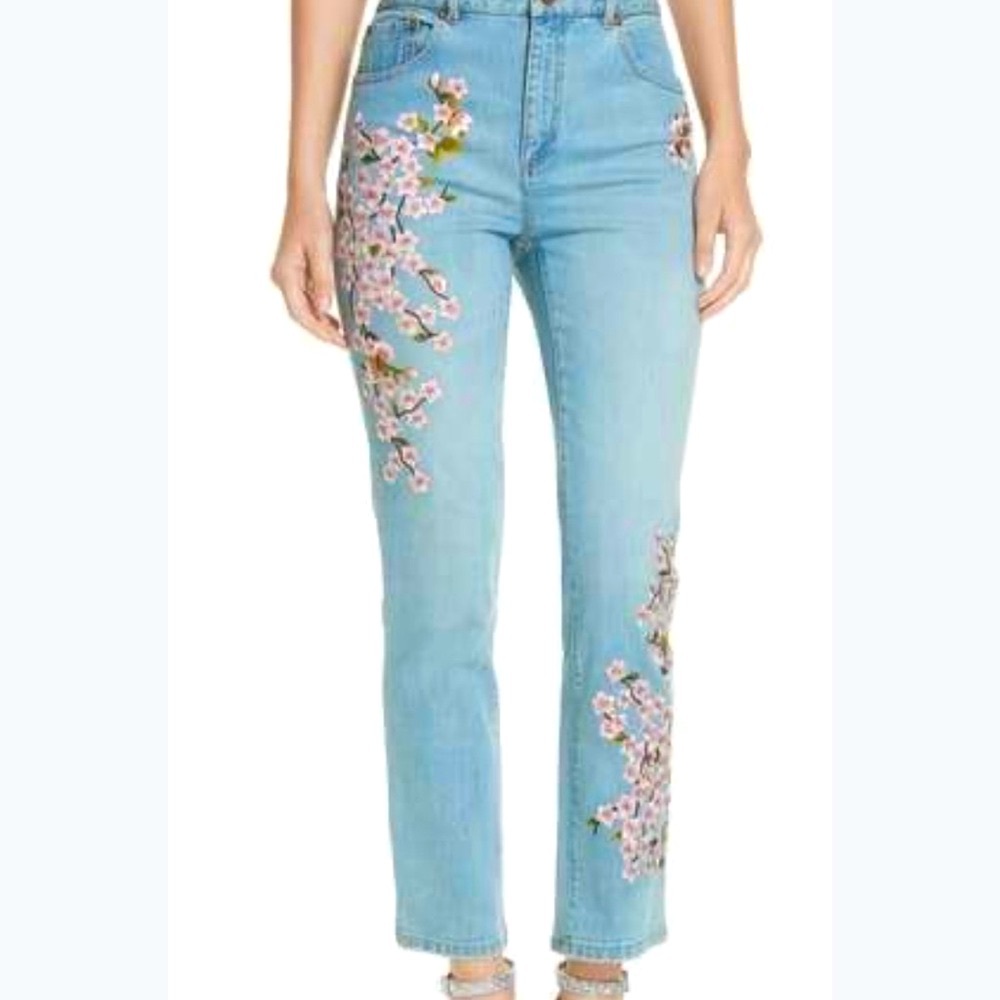Amazing cropped jeans
